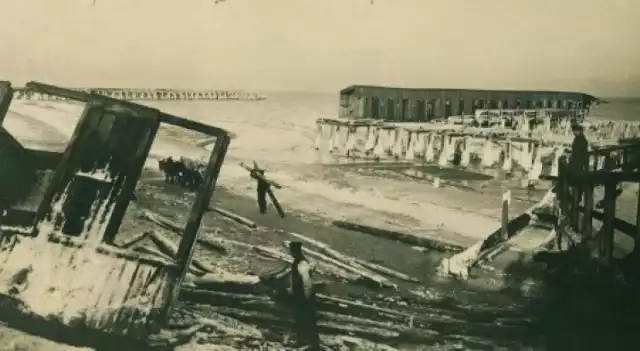 Zniszczone łazienki kąpielowe na Westerplatte - 9/10.01.1914 r.
