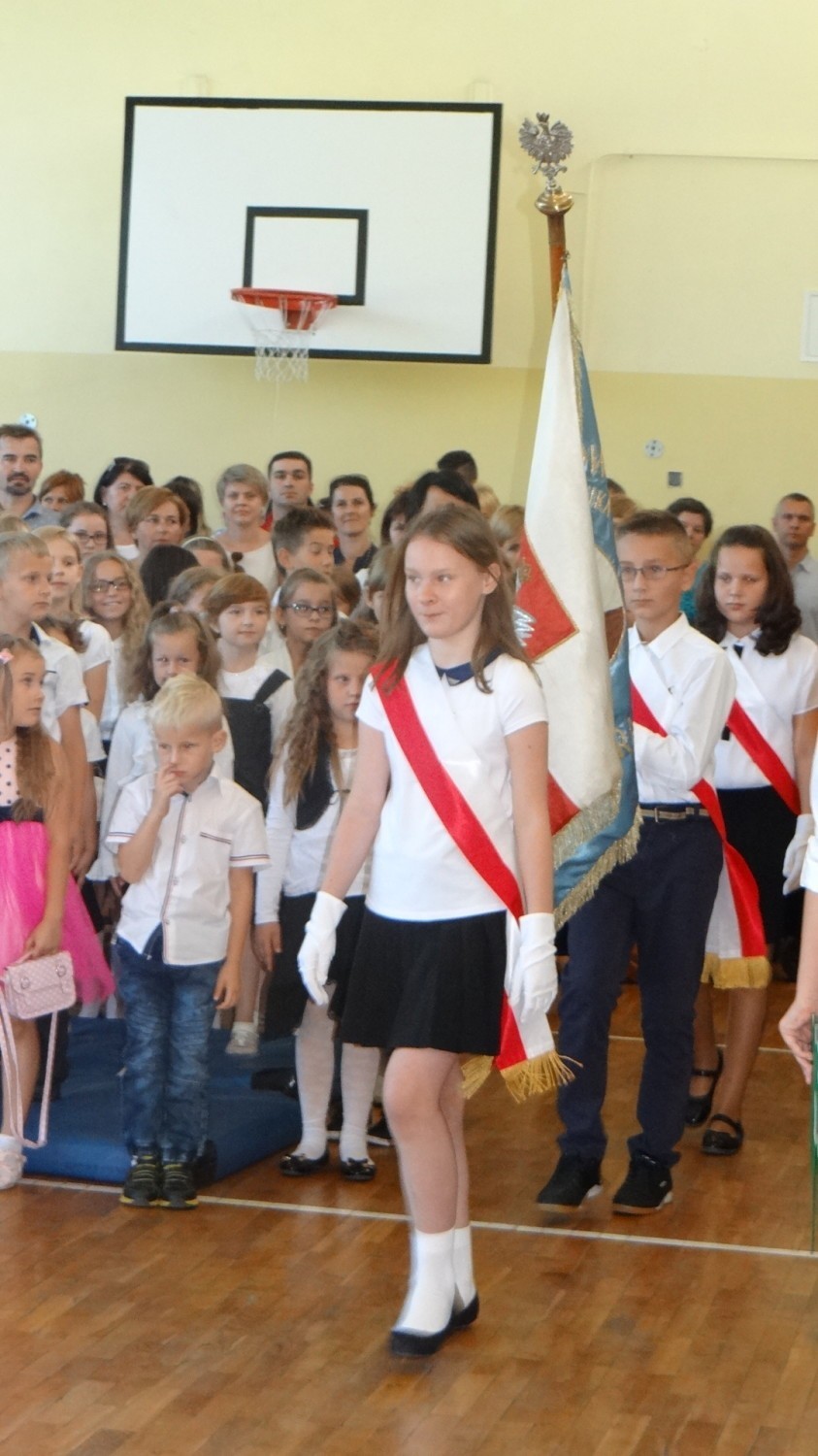 Rozpoczęcie roku szkolnego 2016/2017 w PSP 5 w Radomsku