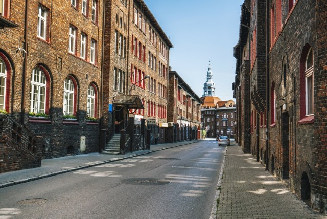 Nikiszowiec – dzielnica Katowic, słynąca z zabytkowego osiedla robotniczego, które stanowi Pomnik Historii i zostało umieszczone na liście UNESCO.