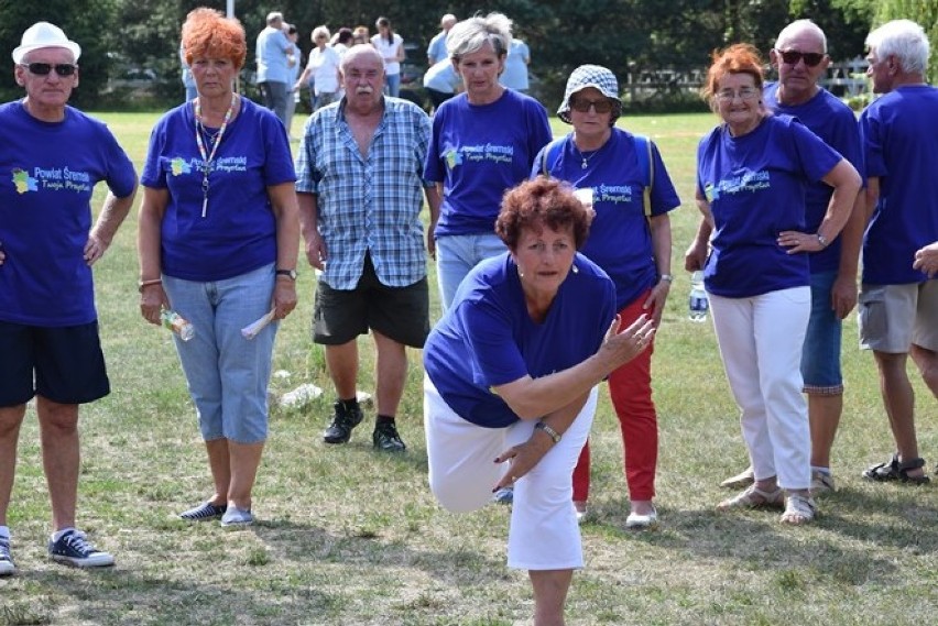 Seniorzy stanęli do wzajemnego sportowego współzawodnictwa