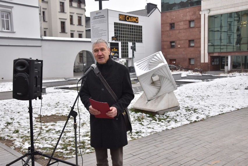 Opole. Poprzez wystawę promują piękno dywanów kwiatowych. Trafią na listę UNESCO? [ZDJĘCIA]