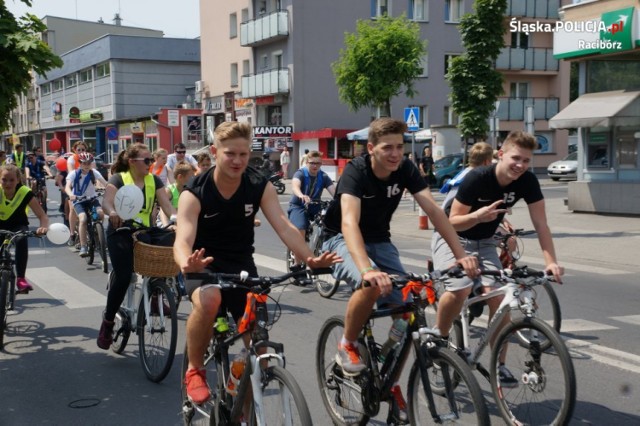 W czwartek z okazji Dnia Dziecka w Raciborzu zorganizowano piknik rowerowy