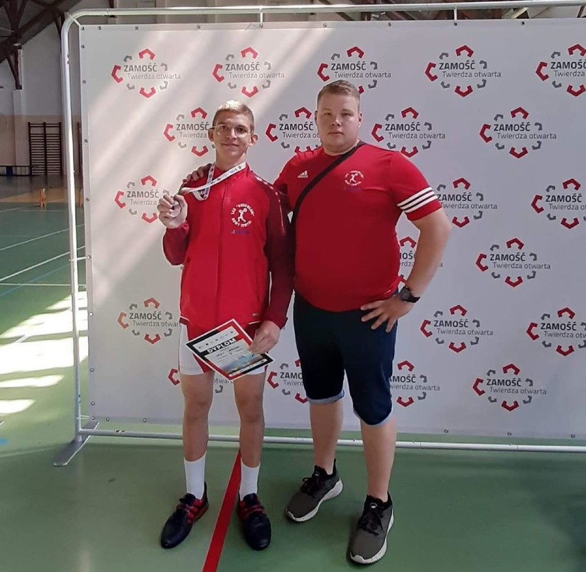 Nowy Tomyśl: LKS "Budowlani Całus" wracają z Mistrzostwa Krajowego Zrzeszenia LZS z medalami