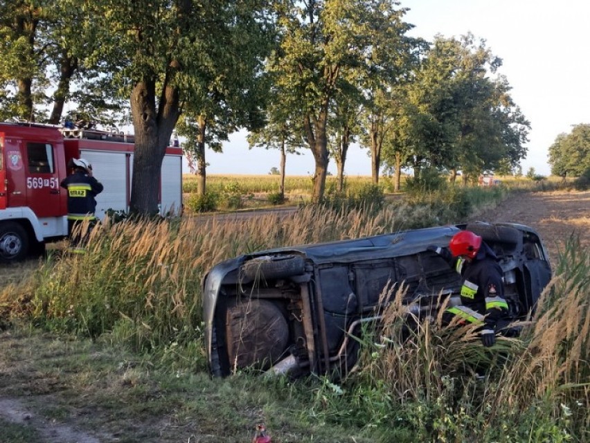 Wypadek w Kuczkowie. Trzy osoby w szpitalu