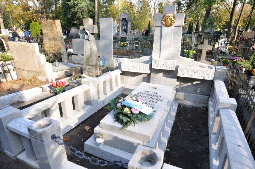 Grób Kruszelnickich na cmentarzu świętego Jerzego w Toruniu,...