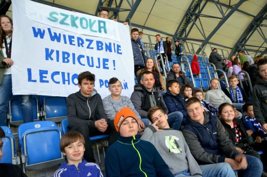 Uczniowie z gminy Odolanów pojechali na mecz Lecha Poznań [FOTO]