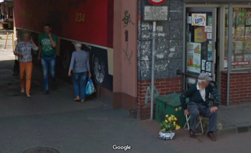 Zostali przyłapani w  Dąbrowie Górniczej - ZDJĘCIA! Kamera google jeździła znów po mieście. Mogła was sfotografować!