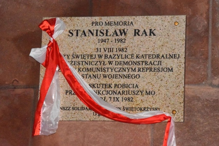 Tablica pamięci Stanisława Raka