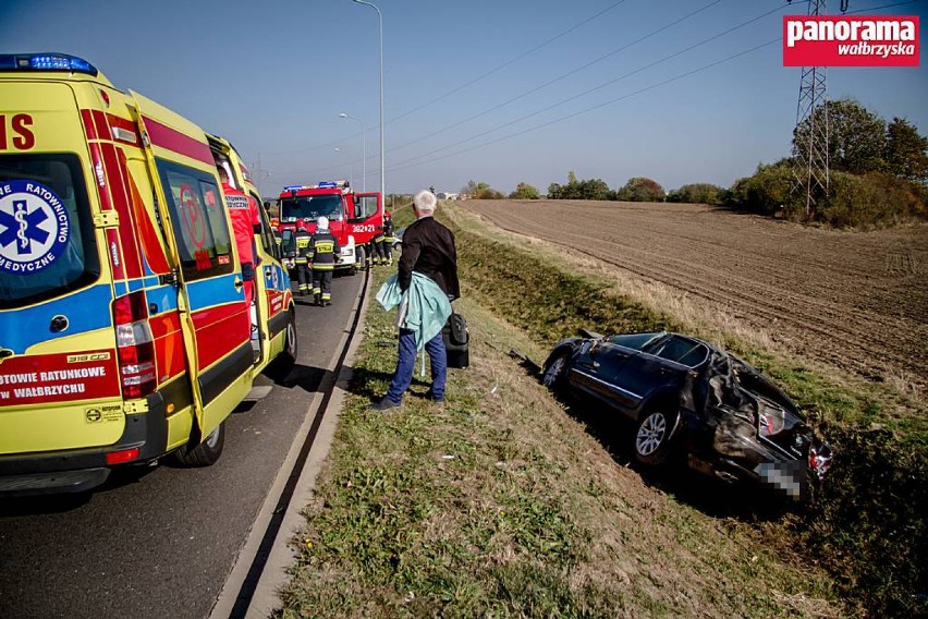 Wypadek na obwodnicy Szczawna-Zdroju [ZDJĘCIA] 