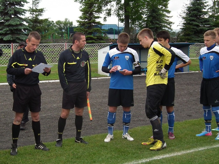 Fotoleracja z meczu juniorów starszych GKS Glinik Gorlice - Unia Oświęcim