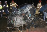 Śmiertelny wypadek na drodze krajowej nr 94 w Falmirowicach. Zderzyły się dwa samochody osobowe i ciężarówka