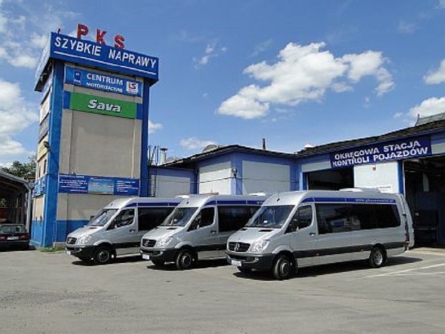 Mercedesy Benz Sprinter ostrowieckiego PKS - u.