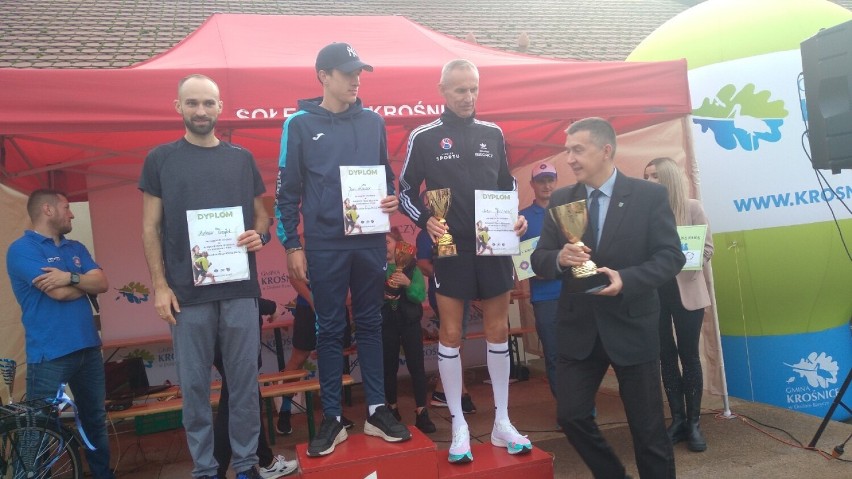 Biegacz z Wielunia Artur Jasiński kończy sezon na podium w Krośnickim Biegu Pełną Parą