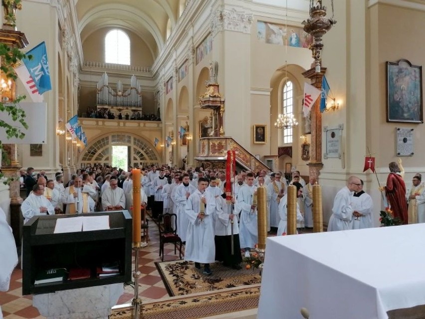Nowi kapłani w regionie. Święcenia kapłańskie w Sanktuarium Różanostockim