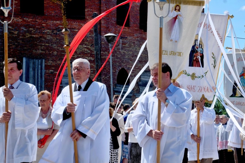 Wierni z parafii Najświętszej Maryi Panny tłumnie zjawili...