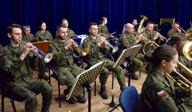 Orkiestra Reprezentacyjna Wojsk Obrony Terytorialnej z Radomia przygotowuje się do kolejnych występów, w tym również w Radomiu.