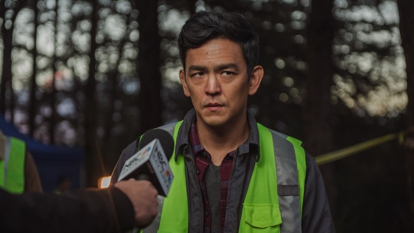 Po zaginięciu szesnastoletniej córki Davida Kima (John Cho),...