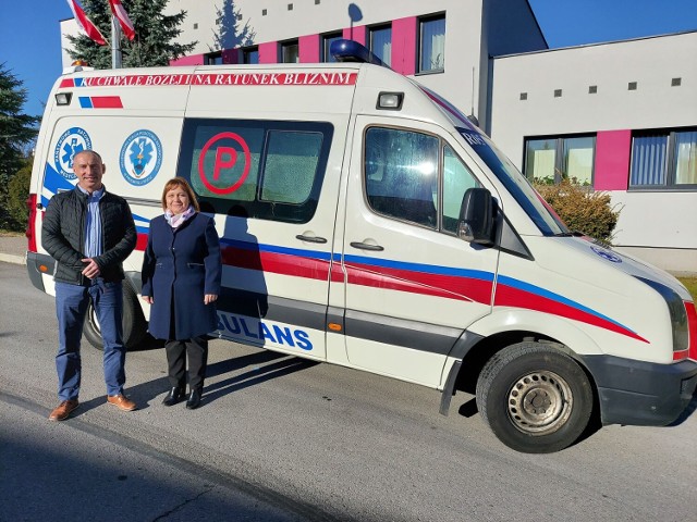 Wojewódzki Szpital w Przemyślu otrzymał karetkę od Wojewódzkiej Stacji Pogotowia Ratunkowego w Przemyślu.