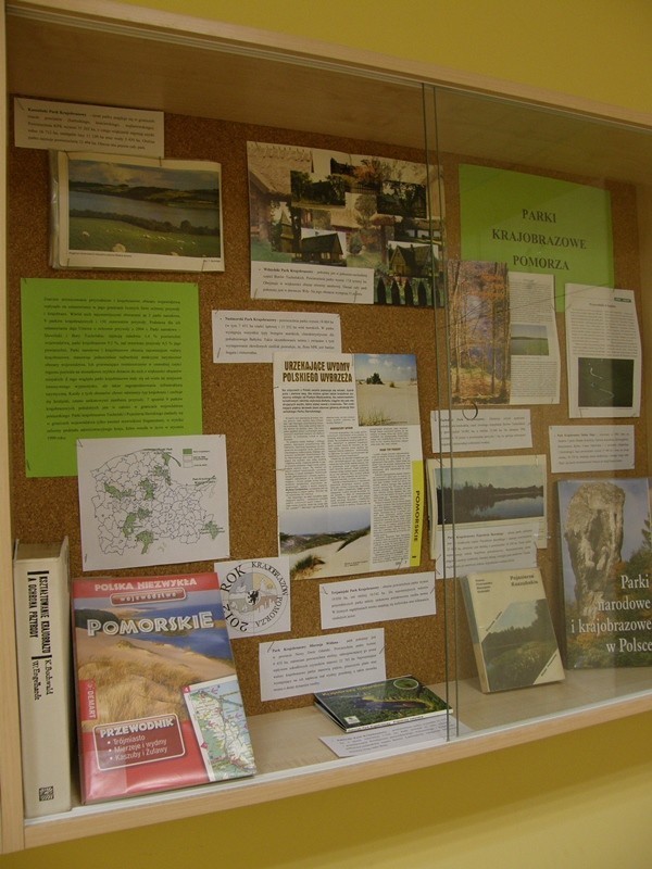 Miejska Biblioteka Publiczna w Chojnicach: Obejrzyj ''Krajobrazy Pomorza'' w bibliotece [ZDJĘCIA]