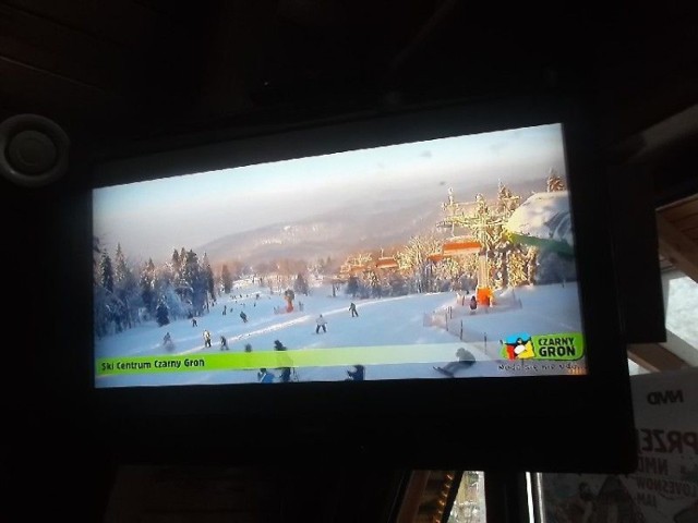 Widok  z dnia 7 lutego 2015 r, z Webcamery ze szczytu wyciągu narciarskiego :Czarnt Groń&quot; koło Andrychowa