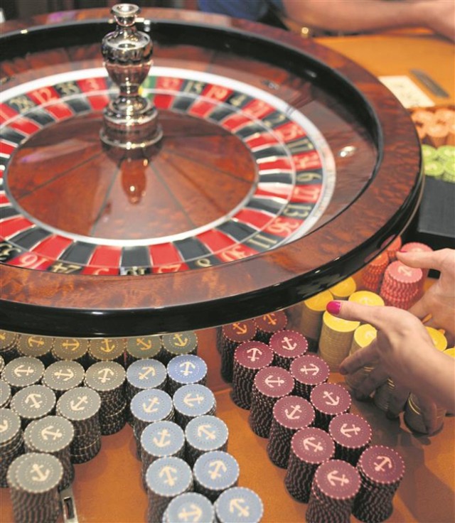 Według przedstawicieli Izby Celnej, pan Marcin przez umieszczenie zdjęcia z ruletką w internecie promuje hazard