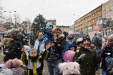 Gorlice. Świąteczny Jarmark na rynku. Gorąca atomsfera, prezenty i...