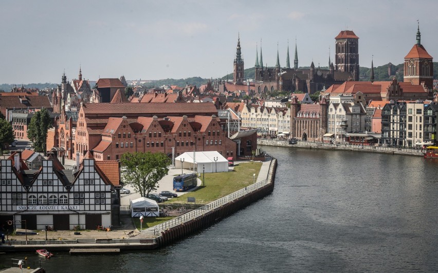 Piękna panorama Gdańska z nowych budynków Brabank [ZDJĘCIA]