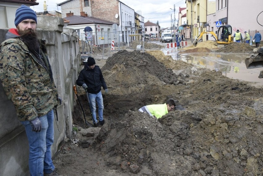 We wtorek, 25 lutego, rozpoczęły się prace archeologiczne...