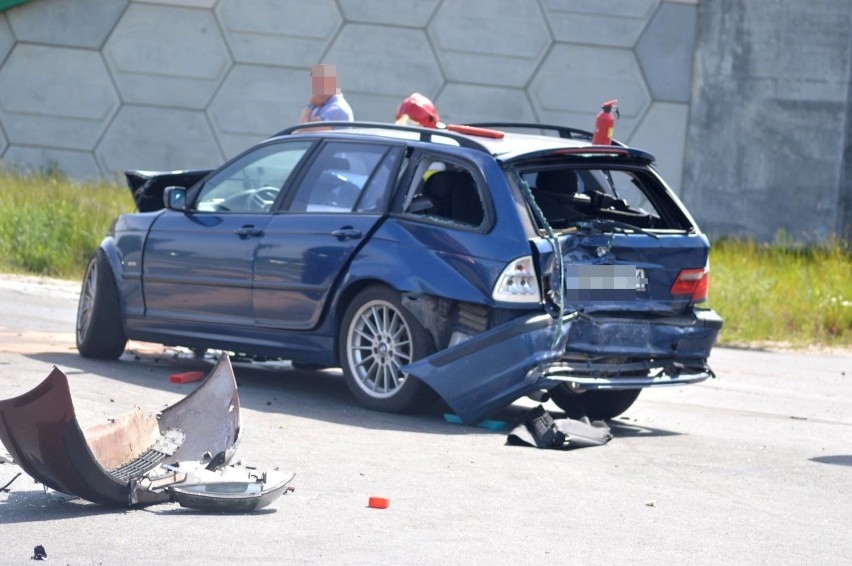 Wypadek w Dąbrówce Małej. Zderzenie 4 samochodów