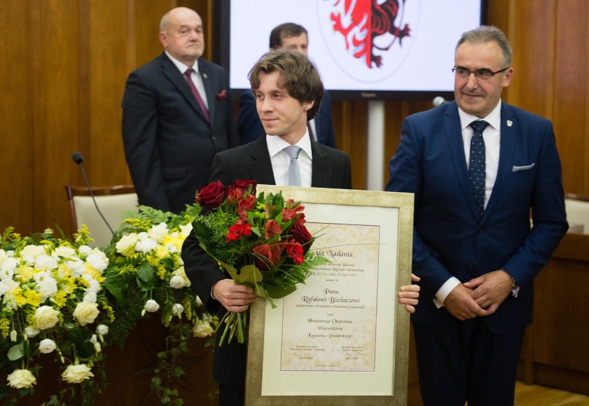 Rafał Blechacz został Honorowym Obywatelem Województwa.