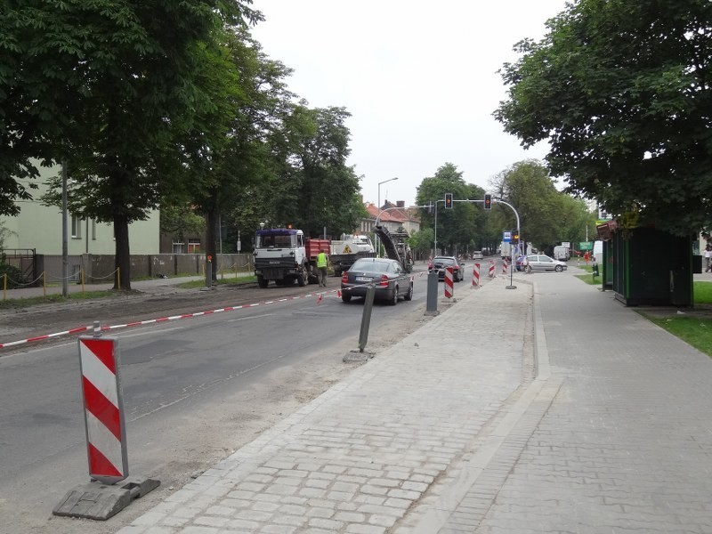 Remont ulicy Wojska Polskiego. W okolicy tworzą się korki [ZDJĘCIA]