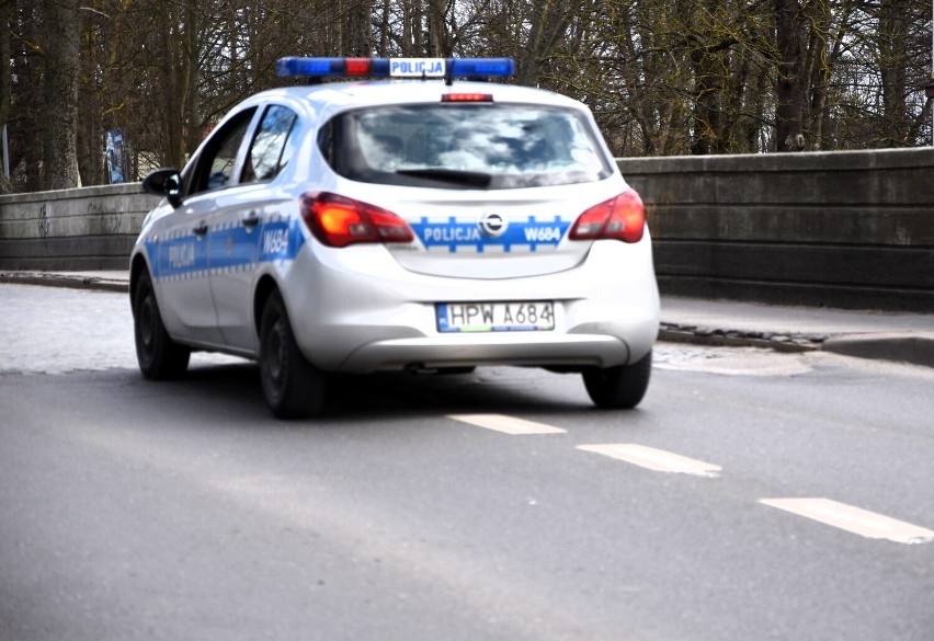 Policja zatrzymała kierowców z sądowymi zakazami kierowania pojazdami mechanicznymi