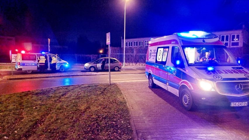 Wypadek w centrum Kielc. Samochód potrącił kobietę