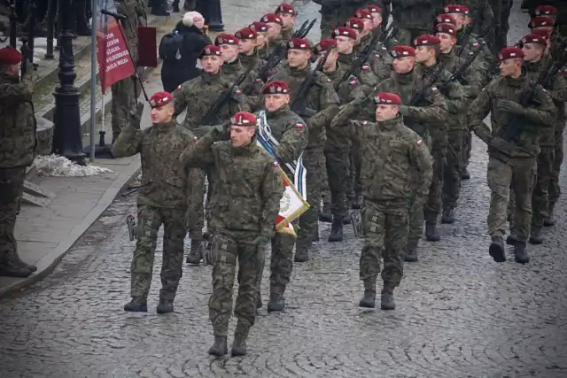 Przysięga wojskowa żołnierzy z Leźnicy Wielkiej. Wielkie uroczystości w Kutnie --> ZDJĘCIA
