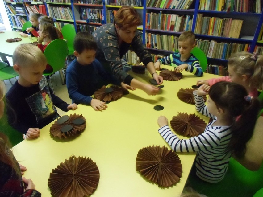 Syców: Dzień Pluszowego Misia w bibliotece (ZDJĘCIA) 