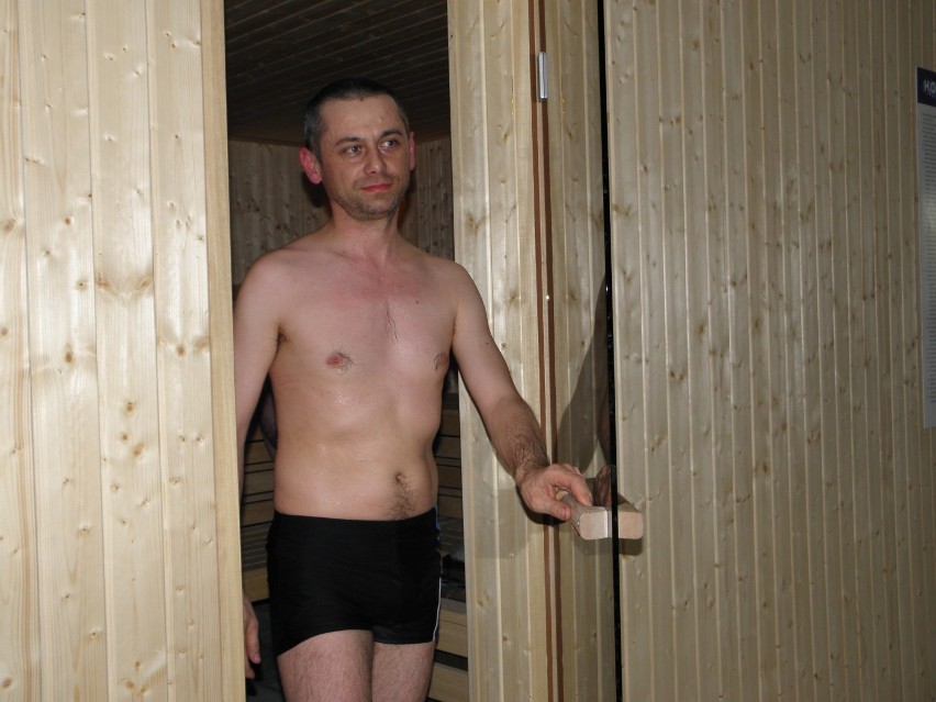 Krzysztof Kołek wychodzi z sauny