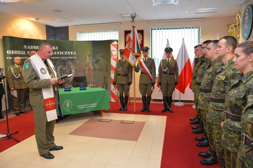 Chełm. Ślubowanie nowo przyjętych funkcjonariuszy SG