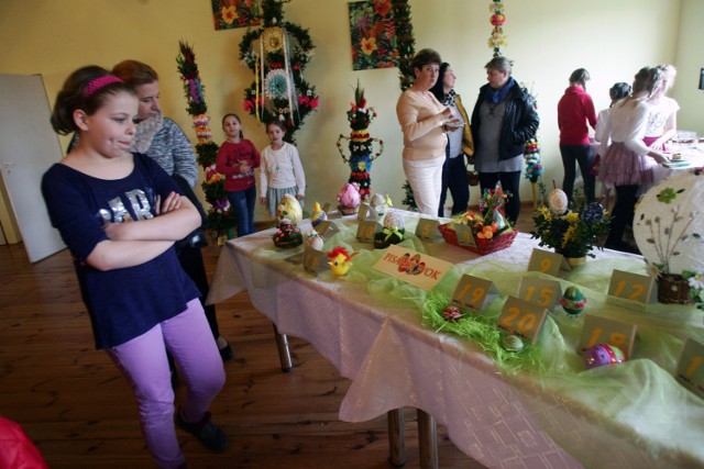 Trwają święta wielkanocne. Zobacz nasze propozycje życzeń na Wielkanoc 2017. W naszych propozycjach życzenia śmieszne, krótkie, które doskonale nadają się do wysłania sms czy na Facebooka.