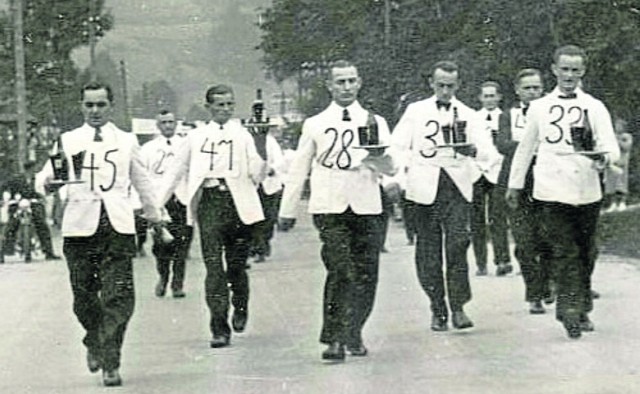 W 1938 roku ulicami Wisły przebiegło ponad stu kelnerów
