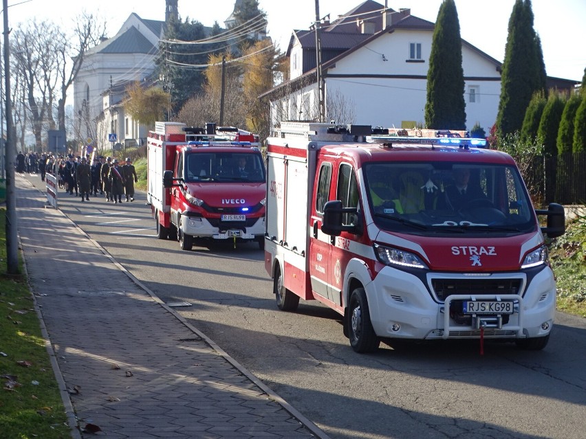 W Brzyskach hucznie obchodzono Narodowe Święto Niepodległości [GALERIA]