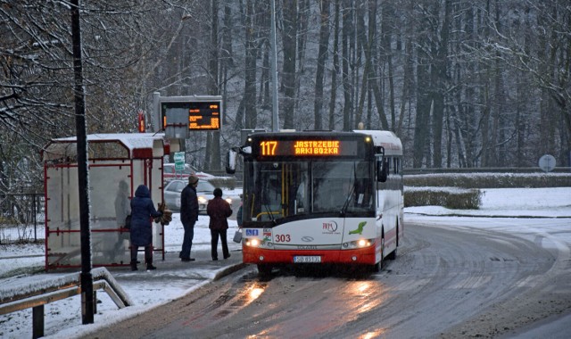 Autobusy MZK w trakcie okresu świąteczno-noworocznego będą kursowały według zmienionego rozkładu jazdy.