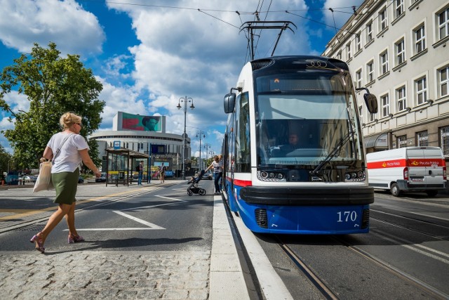 Pierwszy w Bydgoszczy przystanek wiedeński powstał w ubiegłym roku przy placu Teatralnym. Teraz są plany, by podobne rozwiązanie zastosować na ul. Gdańskiej.