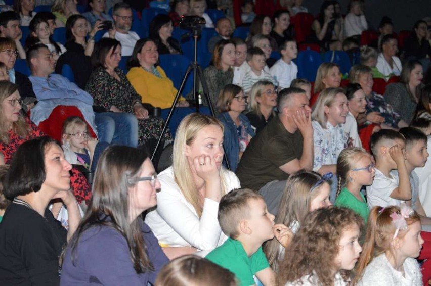 Tłumy podczas V Festiwalu Teatrów Dziecięcych w Chodzieży