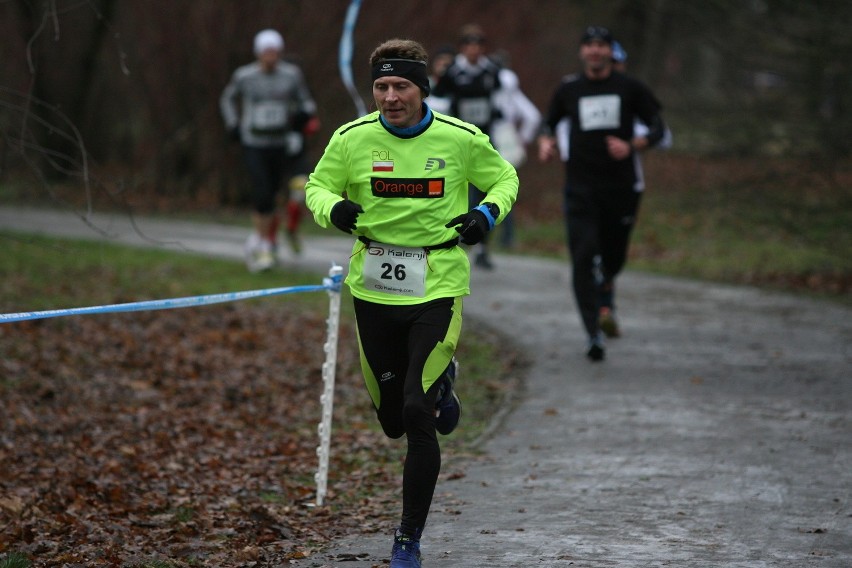 Decathlon Run 2 w Łodzi. 300 osób biegało w parku Poniatowskiego [ZDJĘCIA, FILM]