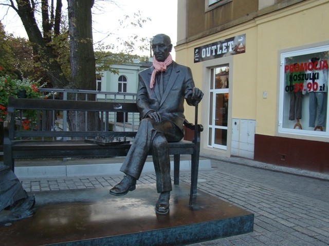 Pomnik Jana Karskiego w Kielcach