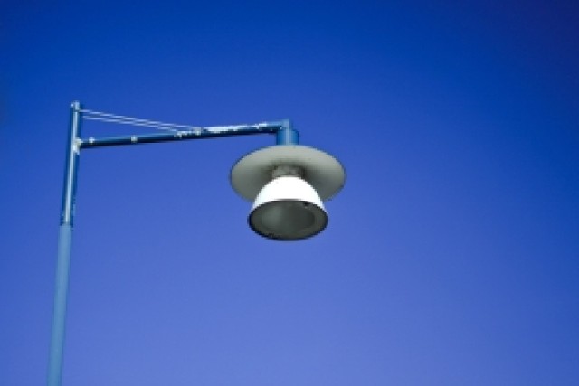 ENEA od dziś planowała sukcesywnie wyłączać  lampy na bydgoskich ...