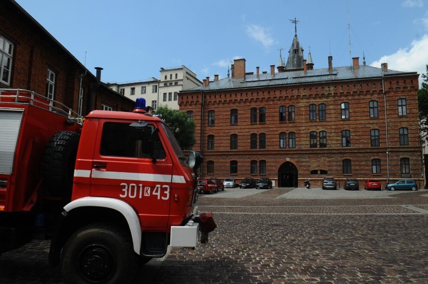 W straży "pożar", a dwaj komendanci poszli na emeryturę