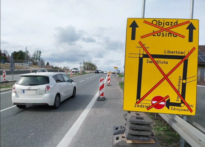 Przebudowa dróg powiatowych w Gaju, Lusinie i Libertowie w...