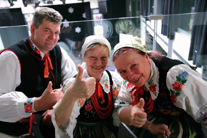 „Przystanek 60+” przyciągnął tłumy do Łódzkiego Domu Kultury