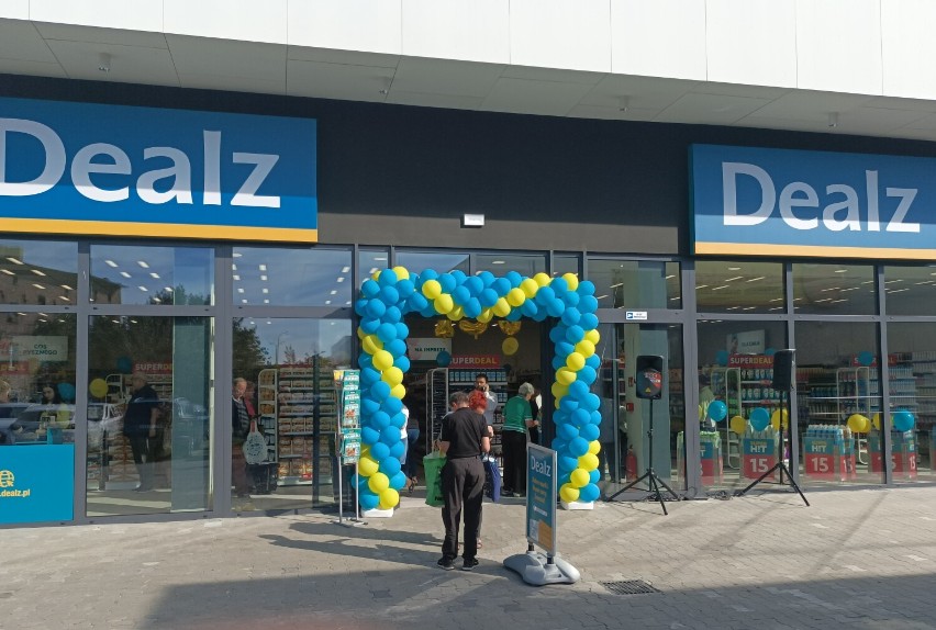 Otwarcie sklepu Dealz w Brzęczkowicach....